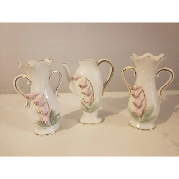 3 Vintage  UCAGCO BUD VASE with Lily of the Valley Flowers (circa 1946-1956) - Picture 1 of 3